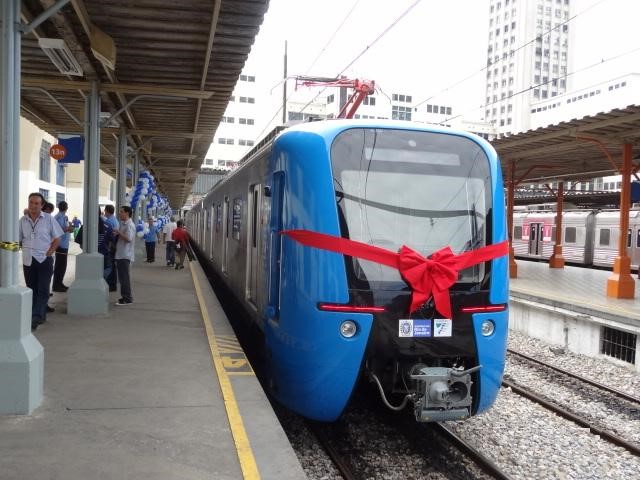 出口巴西里約電動(dòng)車(chē)組項目