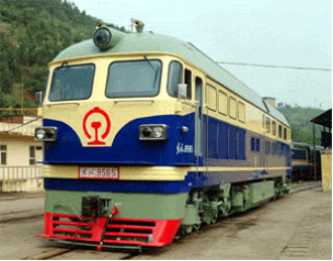 DF4B型貨運內燃機車(chē)