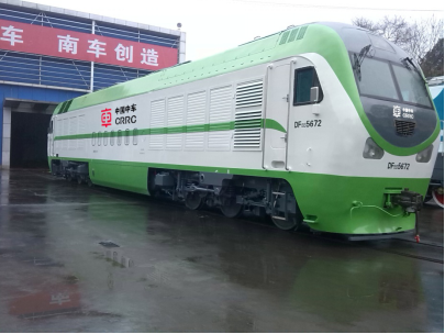 雙燃料機車(chē)
