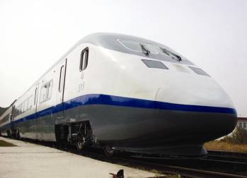DJJ1型動(dòng)力集中交流傳動(dòng)電動(dòng)車(chē)組