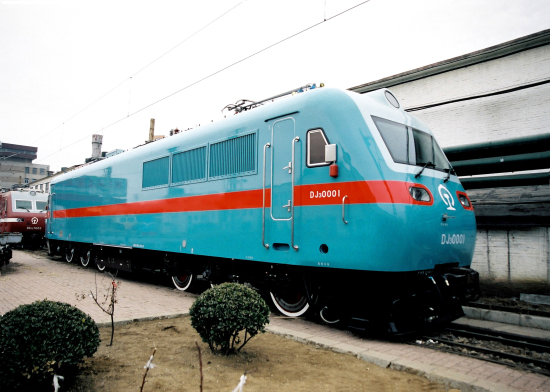 SSJ3型電力機車(chē)